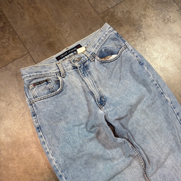 VTG 90s DKNY High Waist Light Wash Tapered Mom Jeans Made In USA - Picture 2 of 8